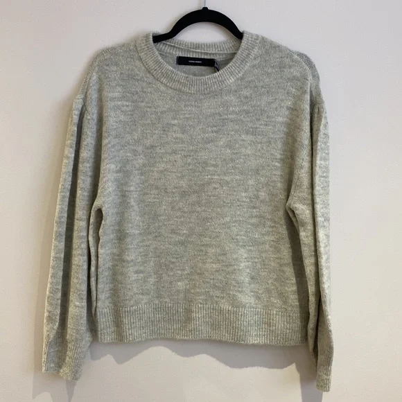 NWT Vero Moda Light Grey Riley Pullover - Picture 2 of 12